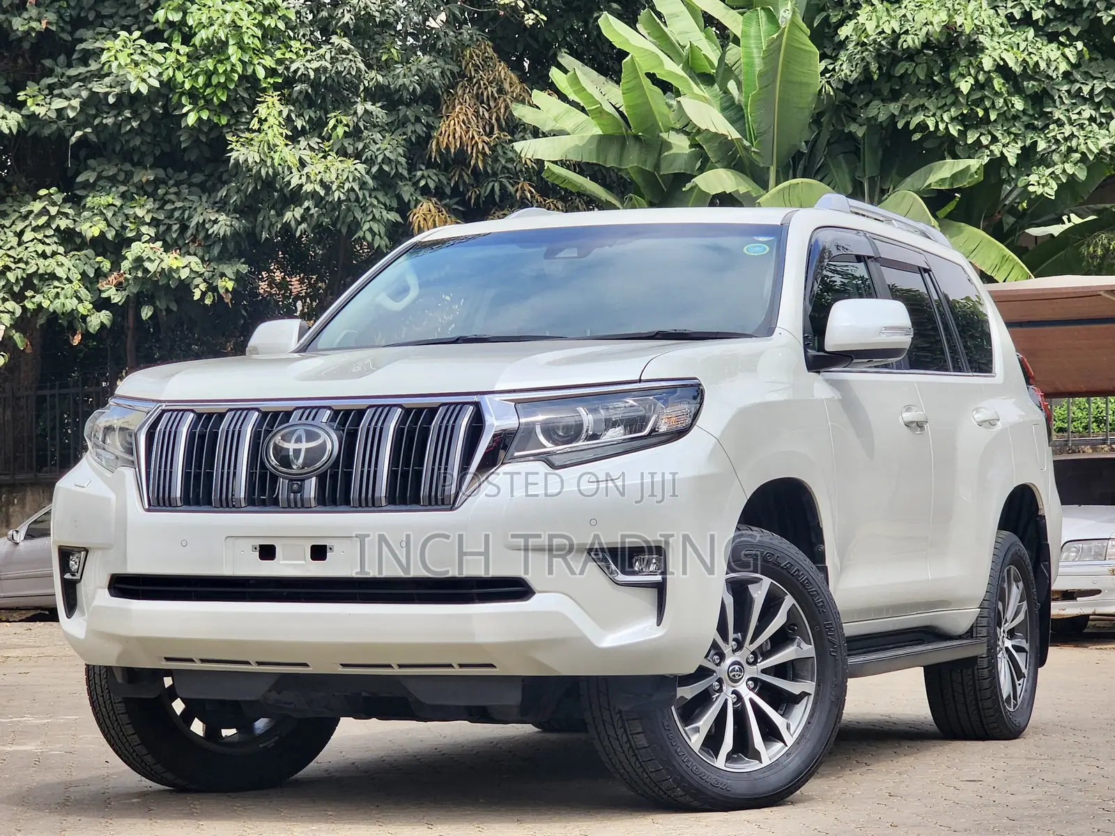Toyota Land Cruiser Prado 2.8 2019 White