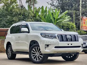 Toyota Land Cruiser Prado 2.8 2019 White