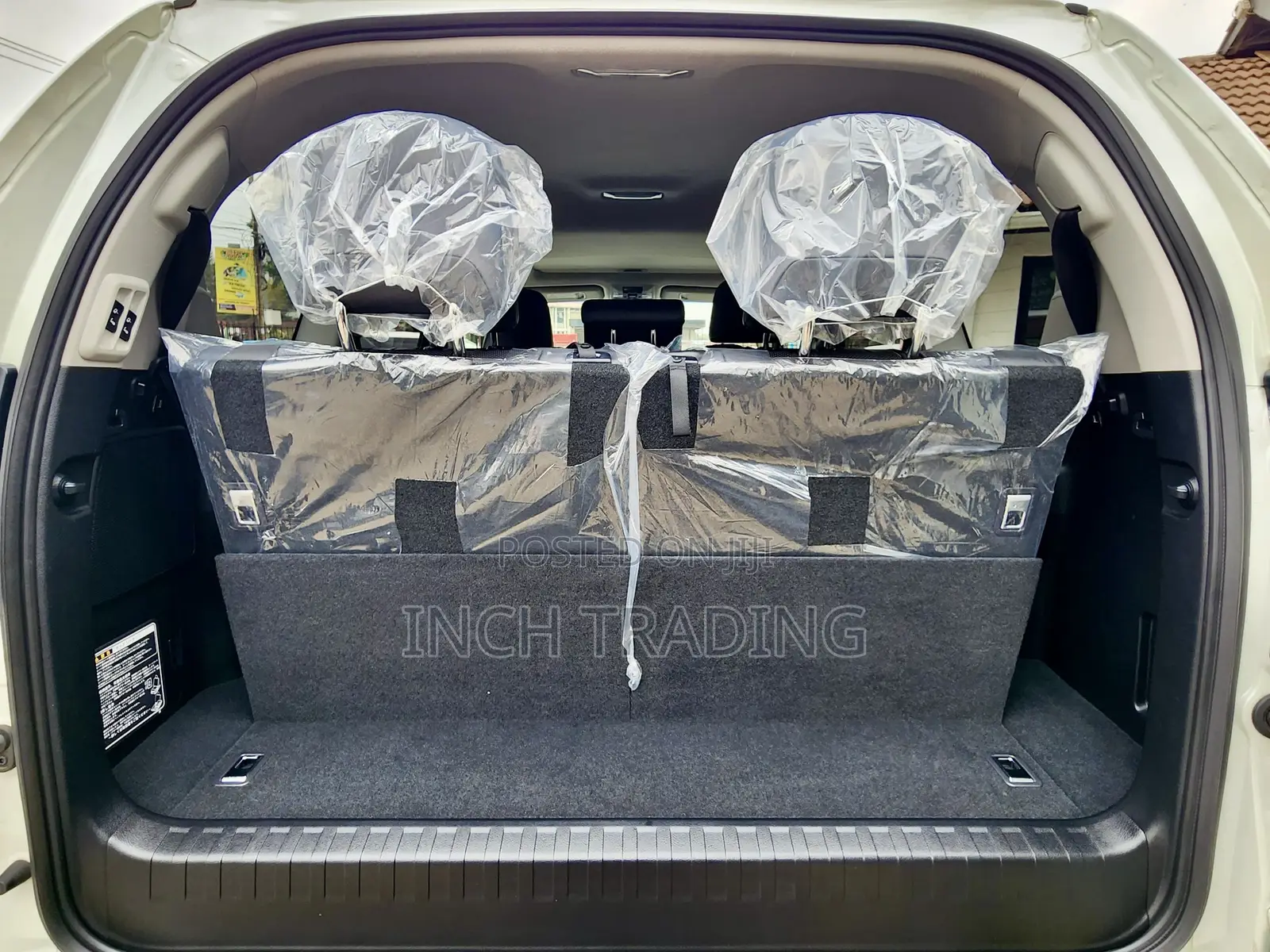Toyota Land Cruiser Prado 2.8 2019 White
