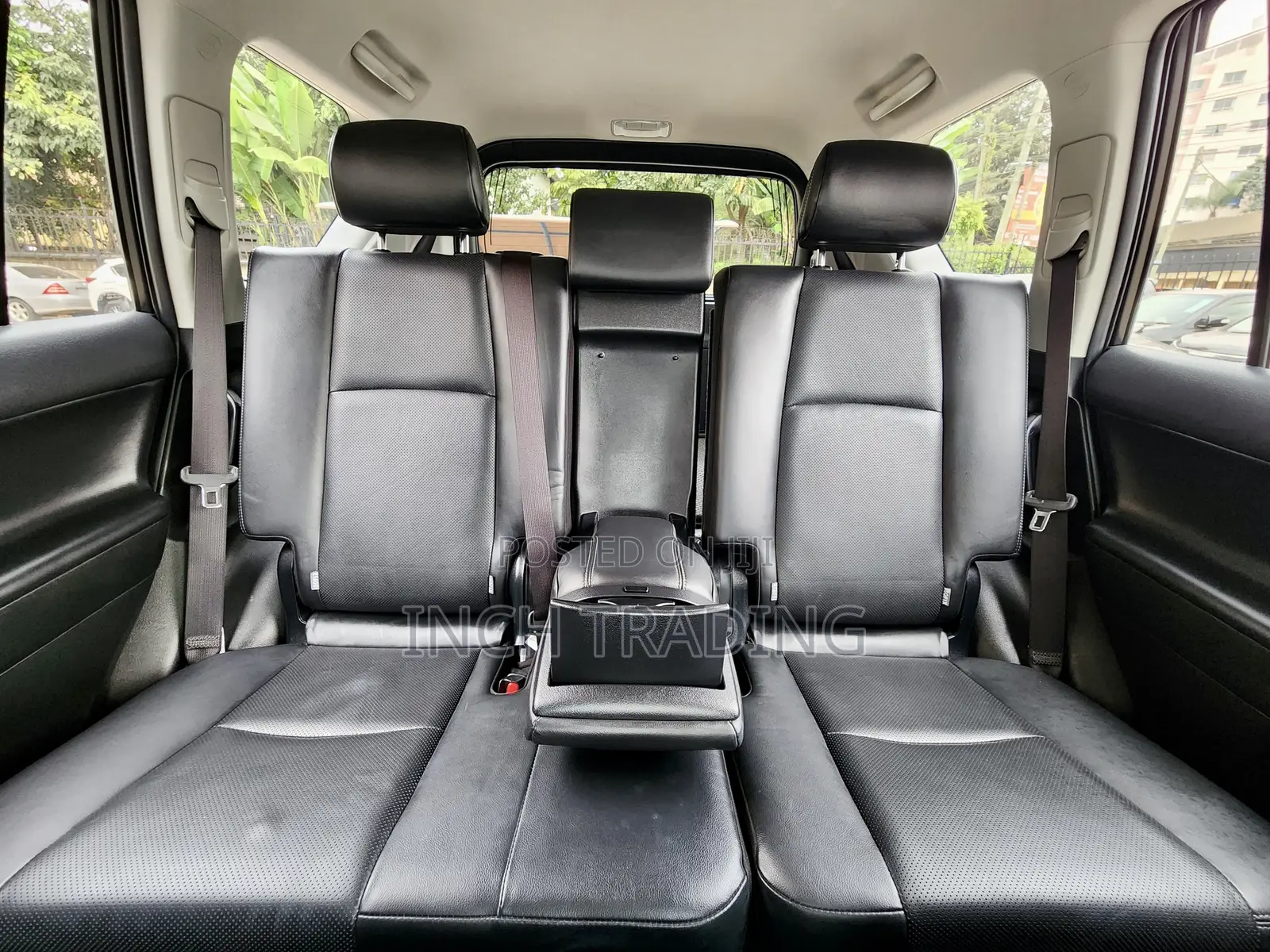 Toyota Land Cruiser Prado 2.8 2019 White