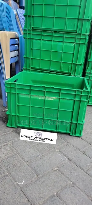 Good Quality Closed Plastic crates.strong and Durable Plastic Crates