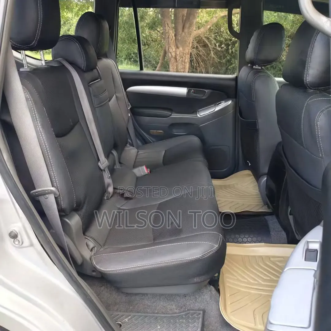 Toyota Land Cruiser Prado 2006 Silver