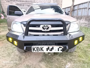 Toyota Fortuner 2007 Brown