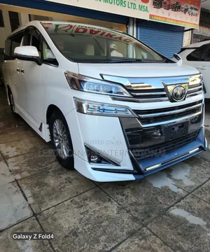 Toyota Vellfire 2020 White