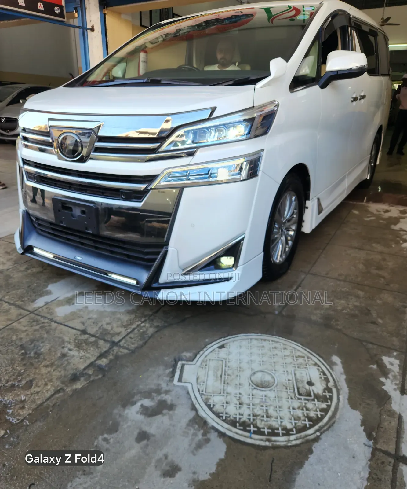 Toyota Vellfire 2020 White