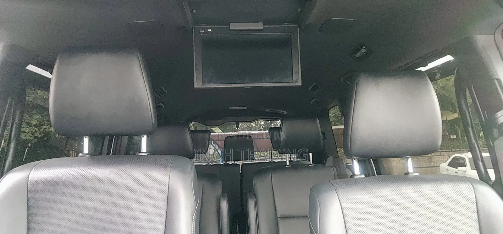 Toyota Esquire 1.8 FWD Hybrid (7 seater) 2019 White