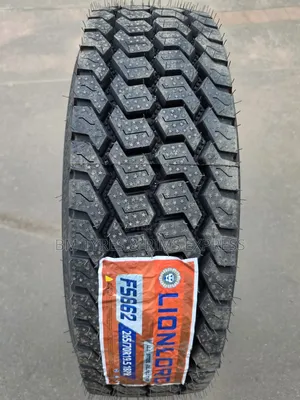 265 /70 R19. 5 LIONLORD TIRES (Diff) Commercial.