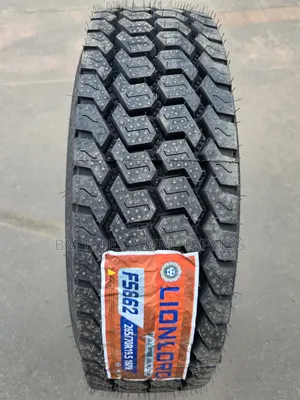 265 /70 R19. 5 LIONLORD TIRES (Diff) Commercial.