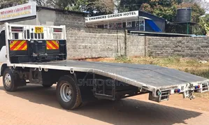 Isuzu NKR Local