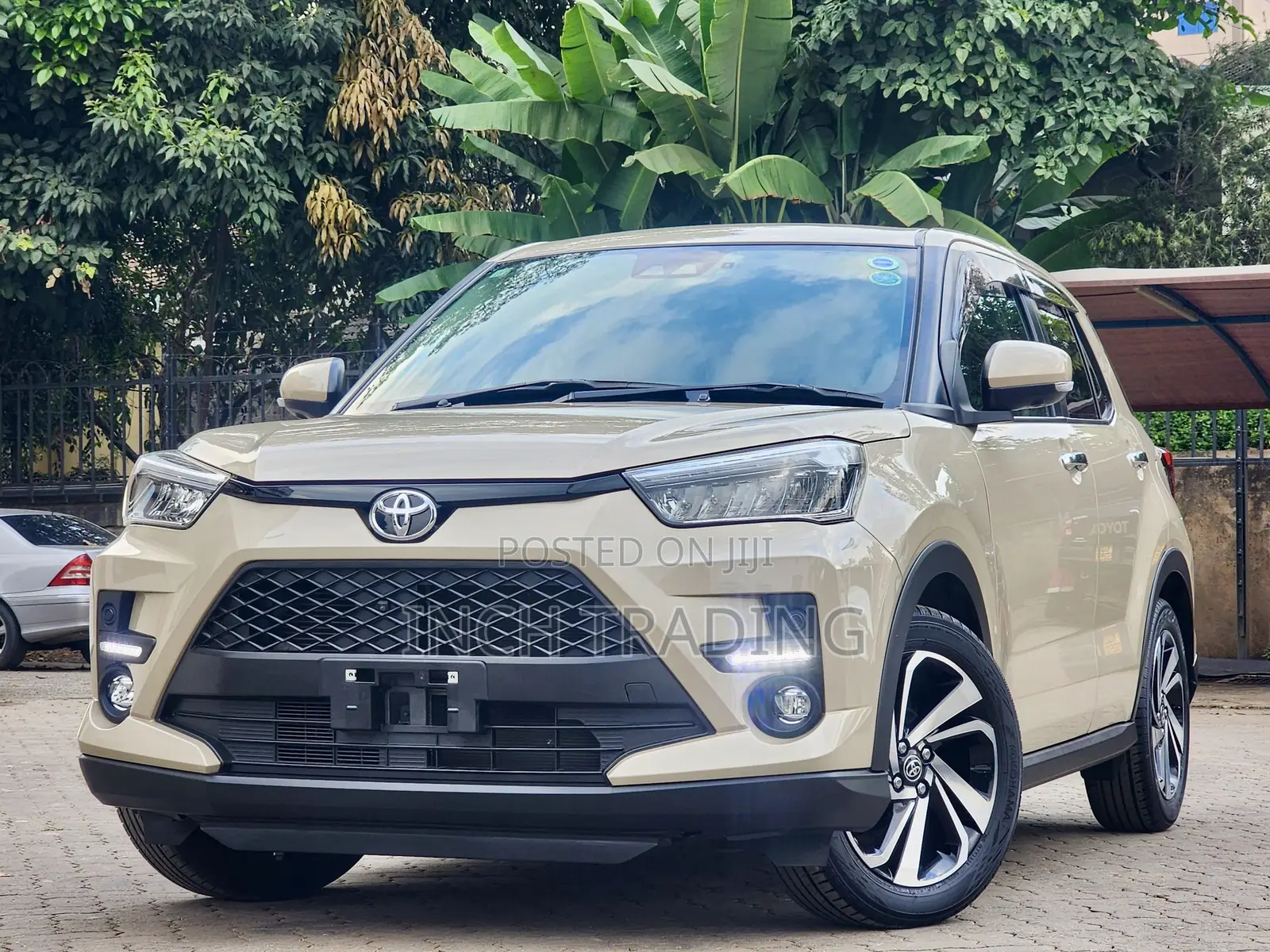 Toyota Raize 1.0 FWD 2019 Beige