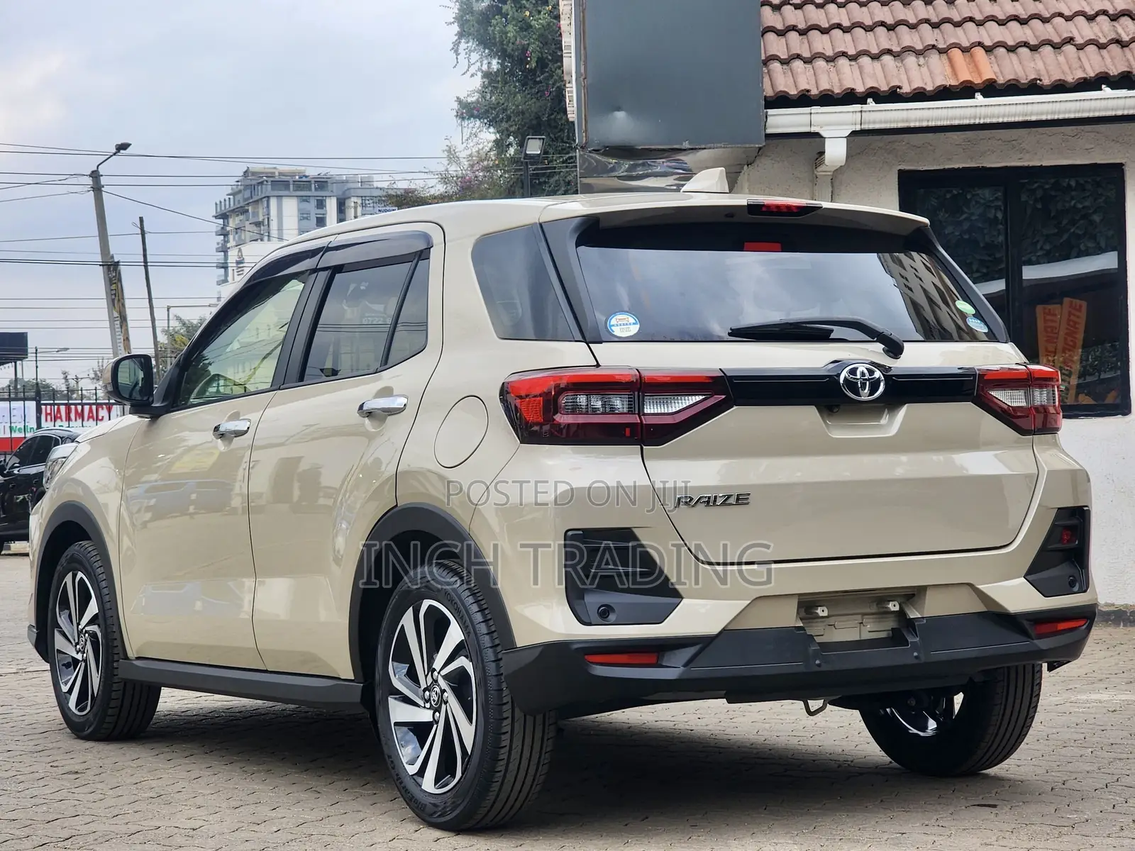 Toyota Raize 1.0 FWD 2019 Beige
