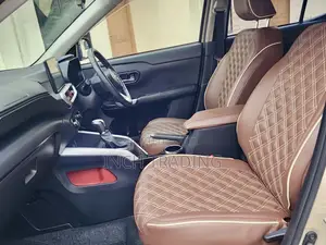 Toyota Raize 1.0 FWD 2019 Beige
