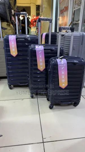 Rubber Suitcase Sets of Size 28 in Grey ,Navy Set at 7500