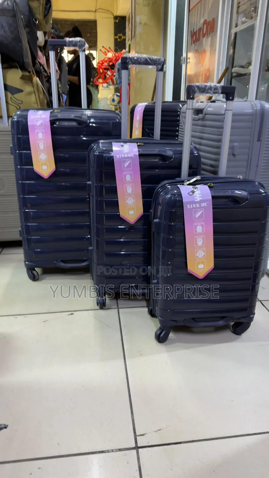Rubber Suitcase Sets of Size 28 in Grey ,Navy Set at 7500