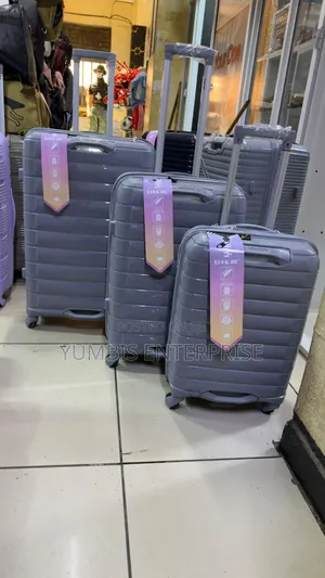 Rubber Suitcase Sets of Size 28 in Grey ,Navy Set at 7500