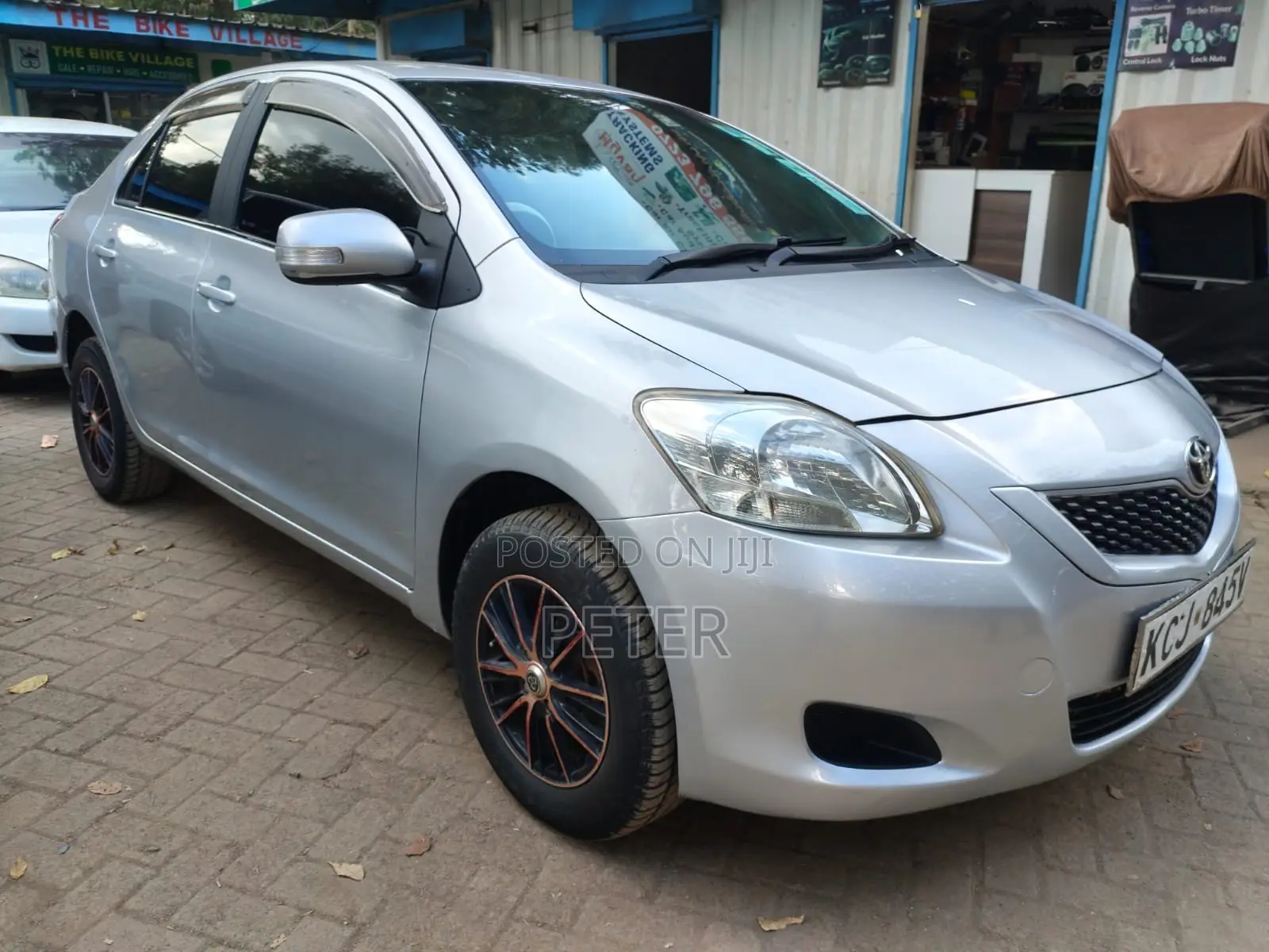 Toyota Belta 2008 Silver