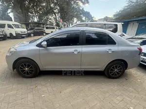 Toyota Belta 2008 Silver