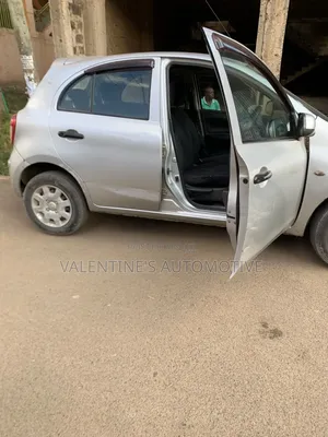 Nissan March 2013 Silver