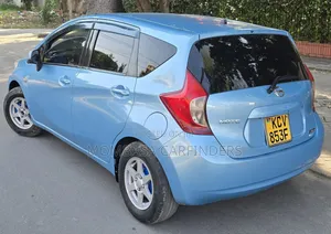 Nissan Note 2012 Blue