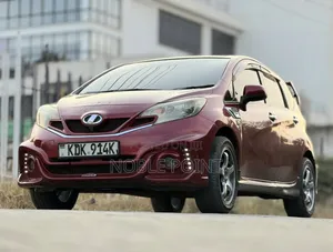 Nissan Note 2014 Maroon