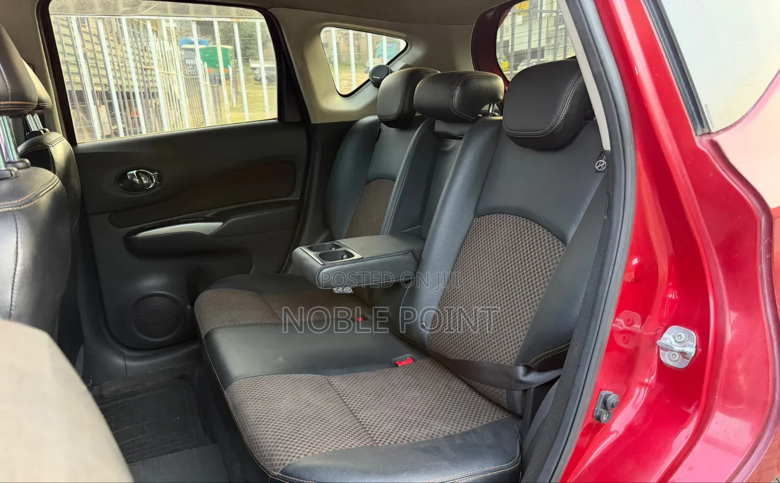 Nissan Note 2014 Maroon