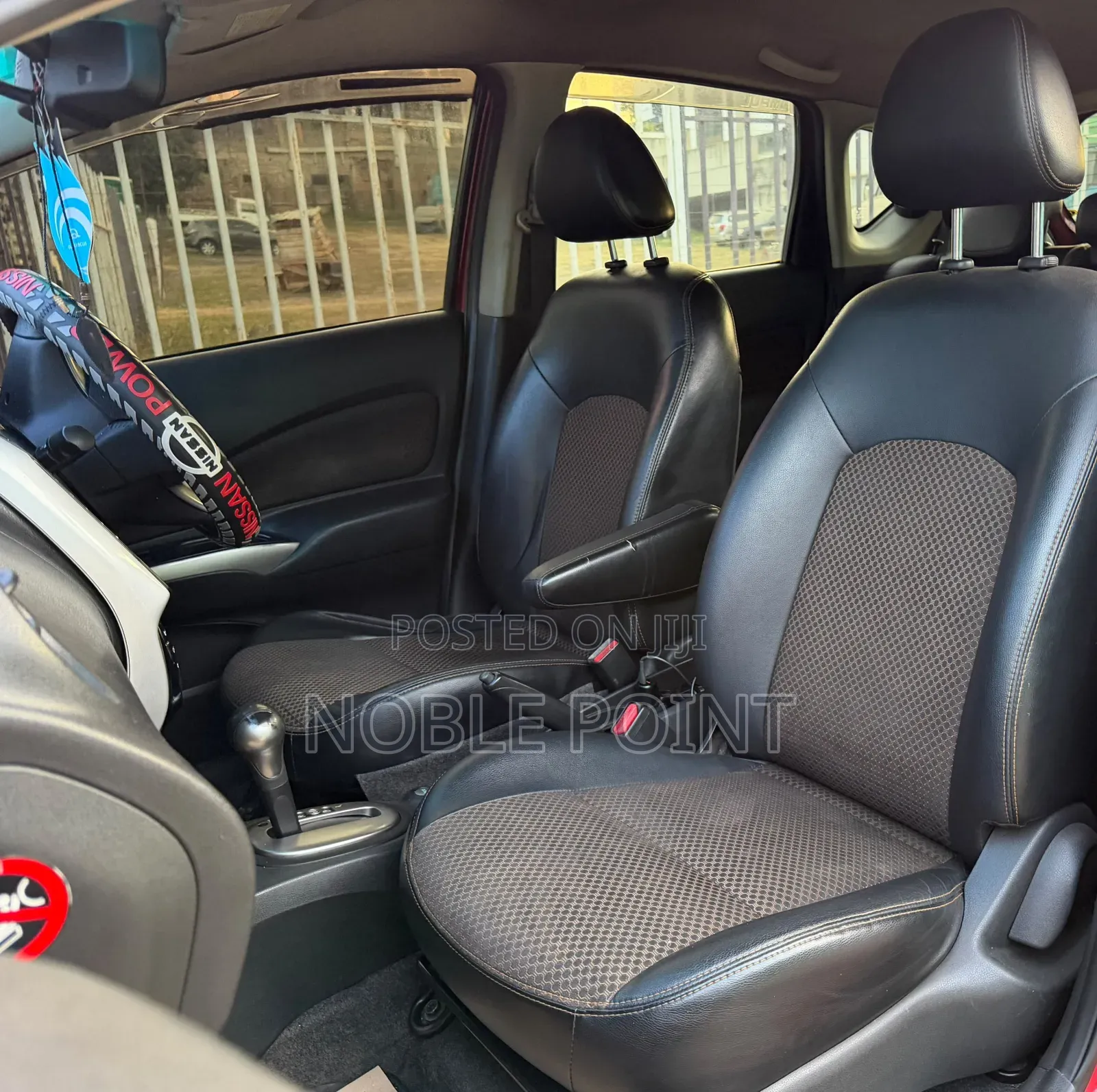 Nissan Note 2014 Maroon