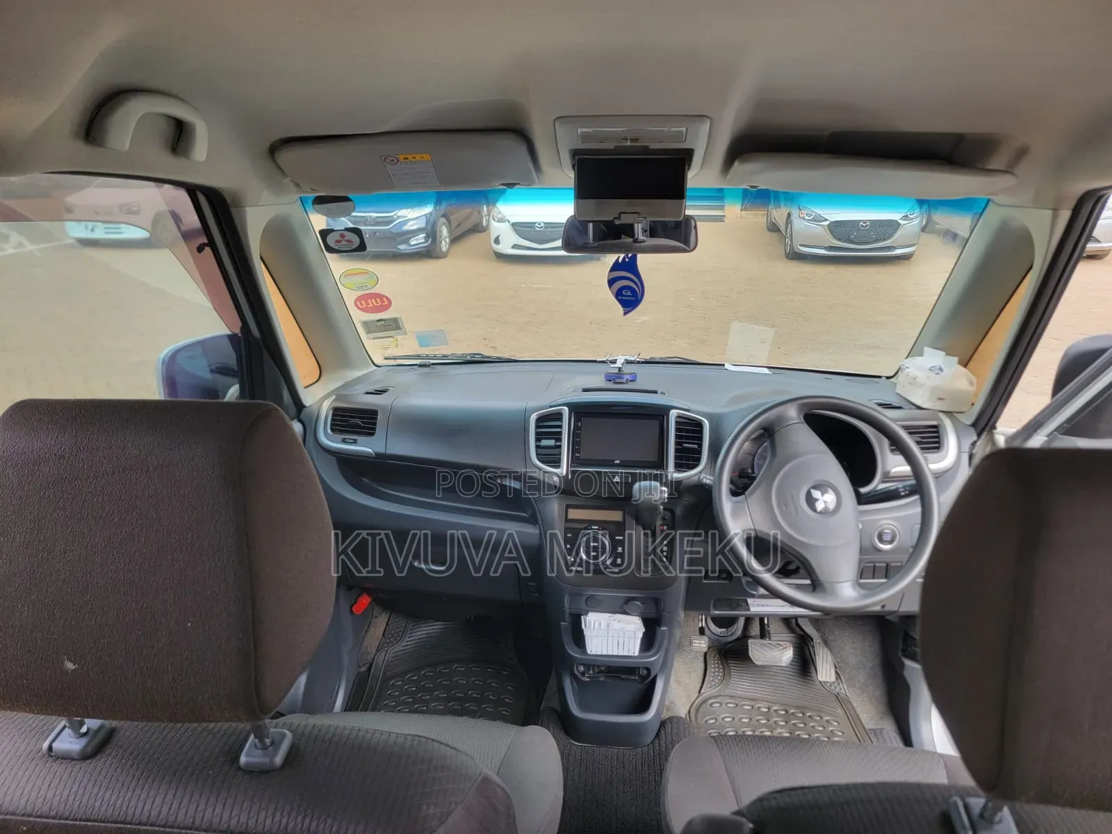Mitsubishi Delica 2012 Silver
