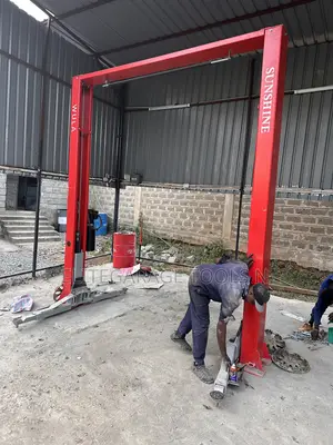 High Quality Sunshine Italy 4t Two Post Lift