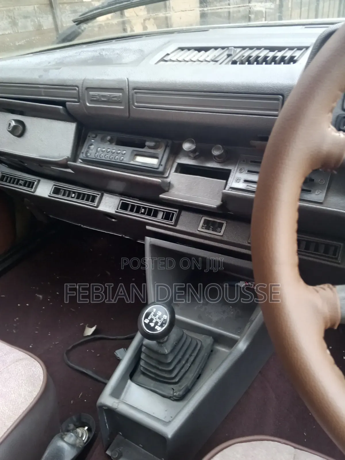 Peugeot 504 2000 Beige