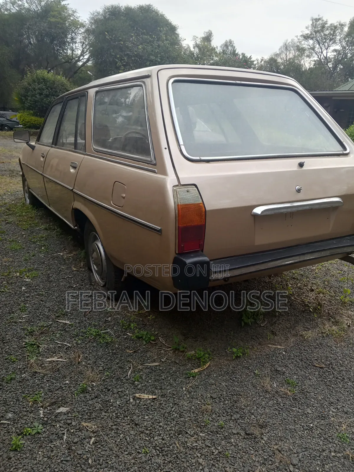 Peugeot 504 2000 Beige