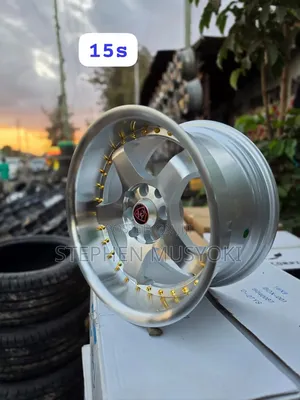 Offset Banana Size 15inch Sport Wheels
