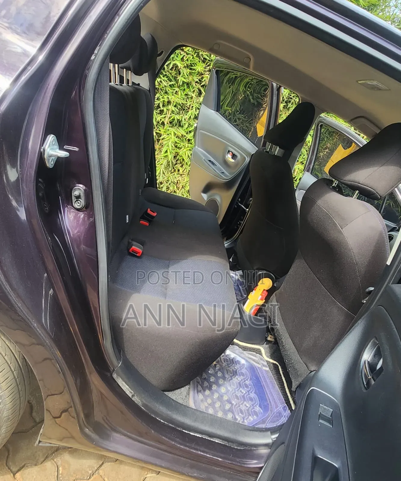 Toyota Vitz 2016 Maroon