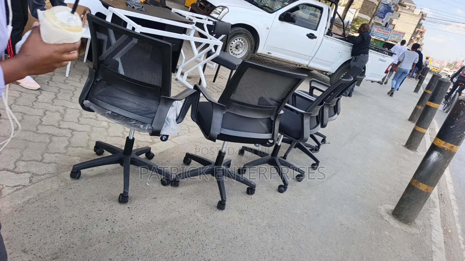 Mid-Back Captain Office Mesh Chair