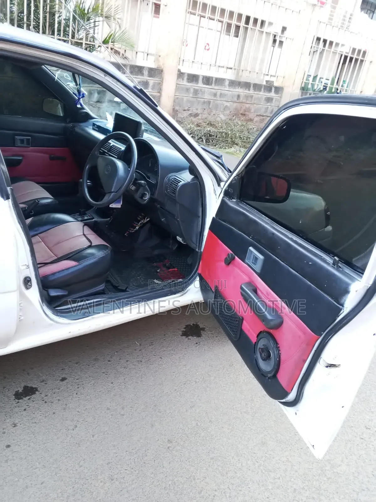 Toyota Starlet 1998 White