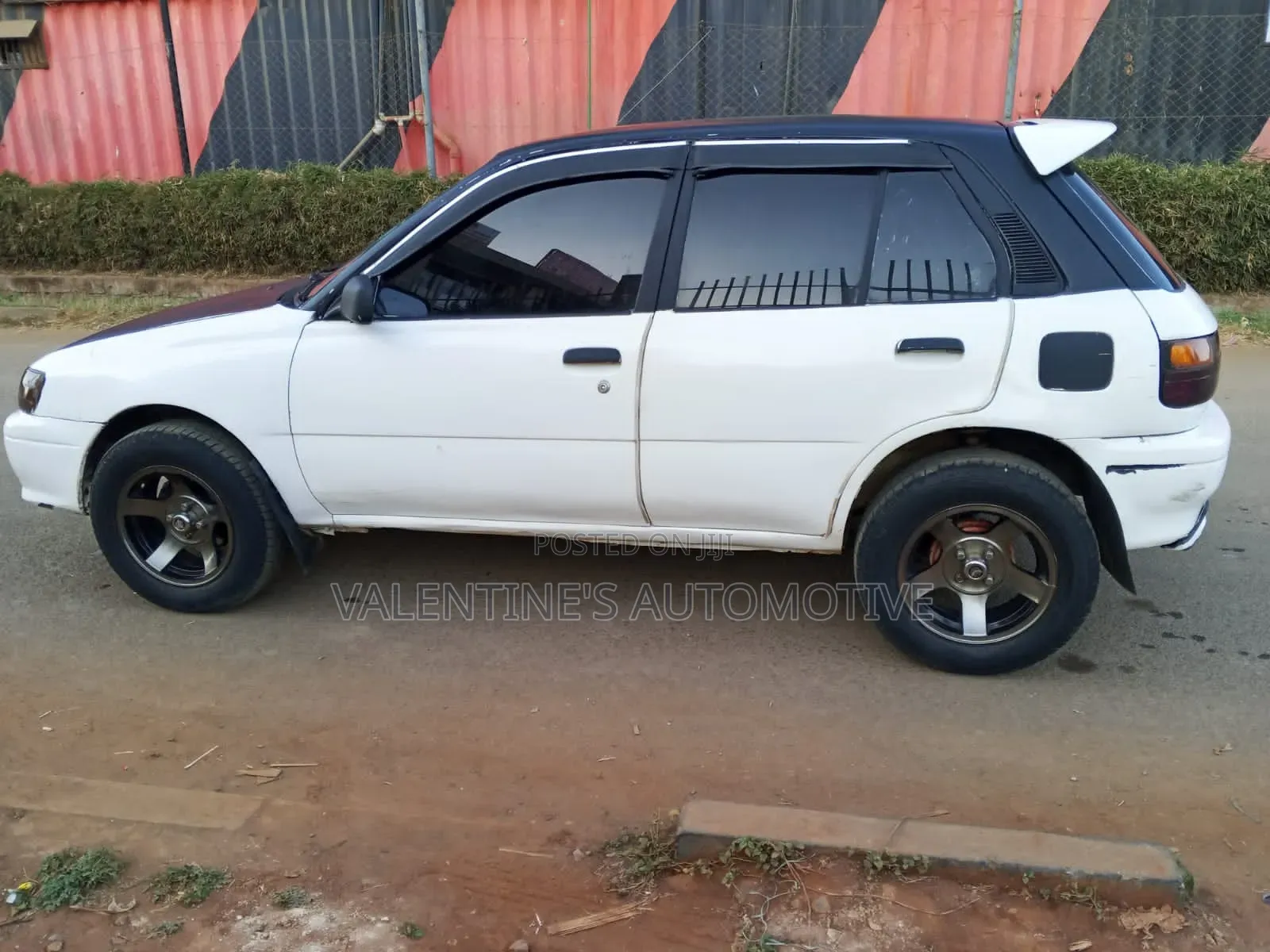 Toyota Starlet 1998 White