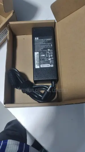 HP 90w Charger