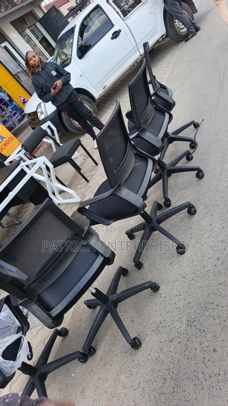 Mid-Back Captain Office Mesh Chair