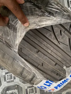 RYDNAZ Roadstder Run Flat Tires 245 45 18