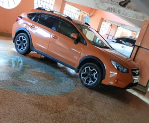 Subaru XV 2013 Orange