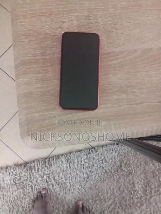 Apple iPhone 13 128 GB Red