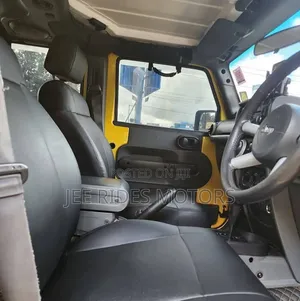 Jeep Wrangler 2010 Yellow
