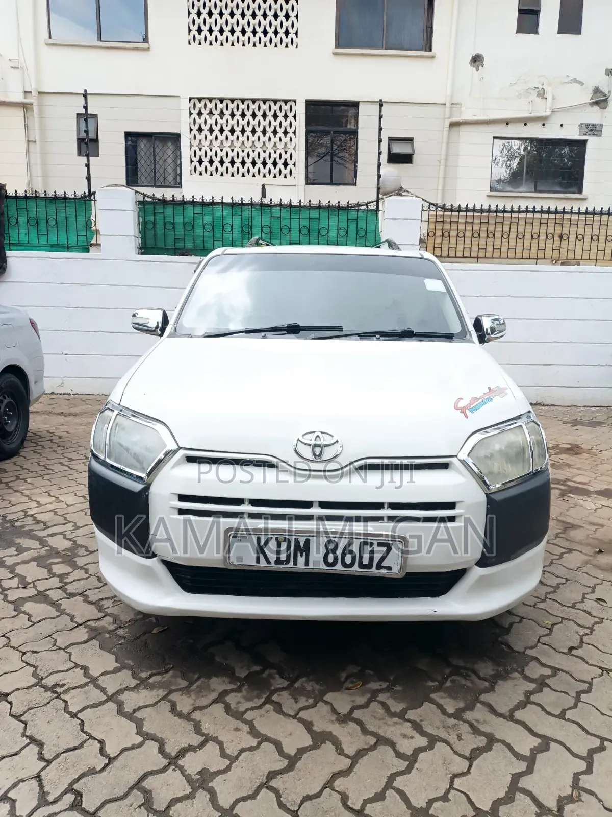 Toyota Succeed SV Premium 2016 White