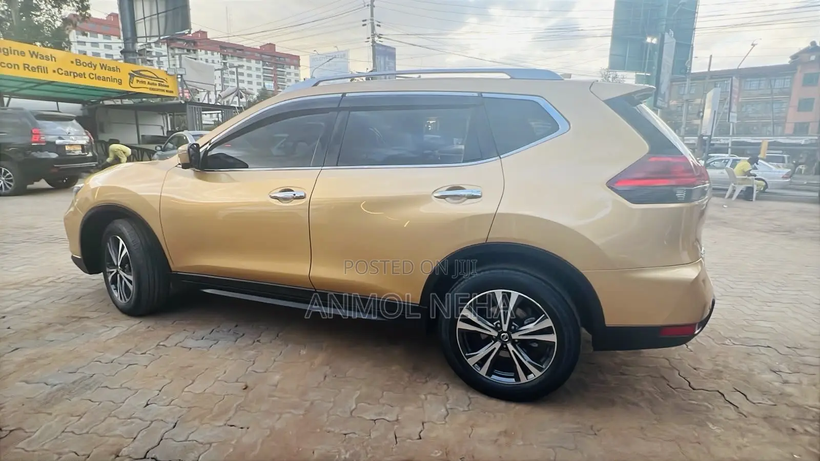 Nissan X-Trail 2.0 Petrol FWD 2017 Yellow