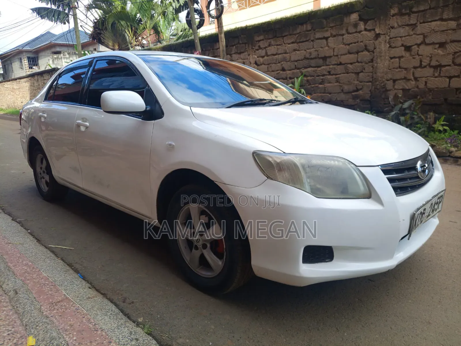 Toyota Axio 2013 White
