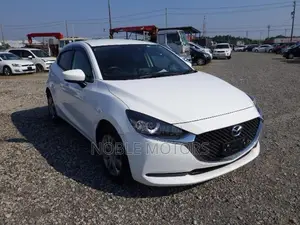 Mazda Demio 2019 White