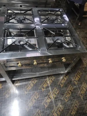 Commercial 4-Burner Square Stainless Steel Range