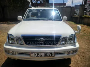 Toyota Land Cruiser 2003 White