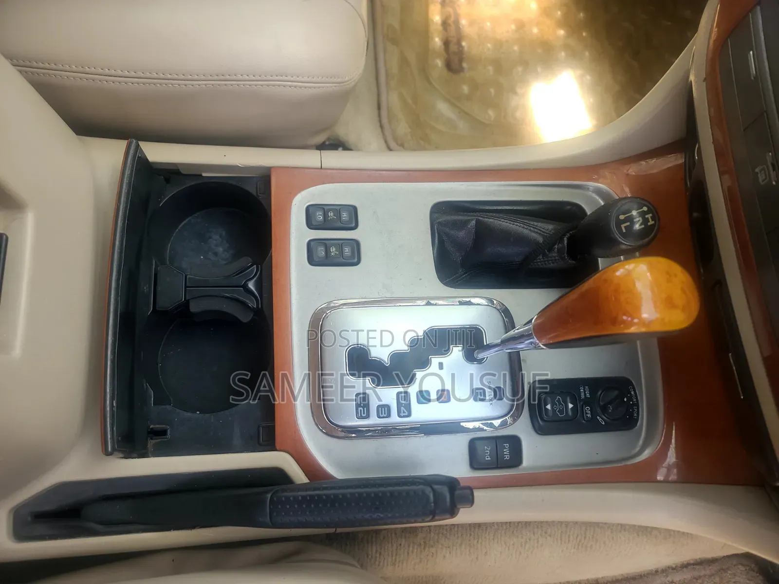 Toyota Land Cruiser 2003 White