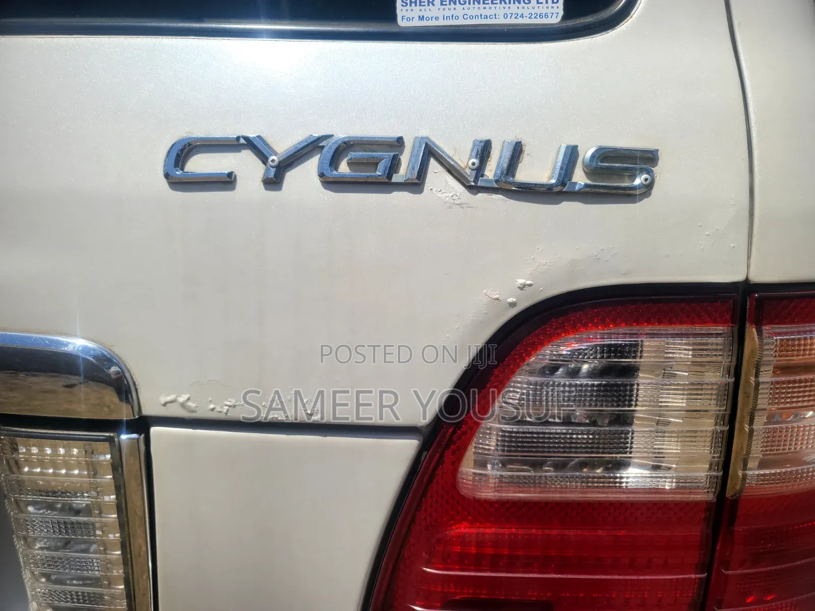 Toyota Land Cruiser 2003 White