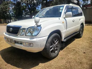 Toyota Land Cruiser 2003 White